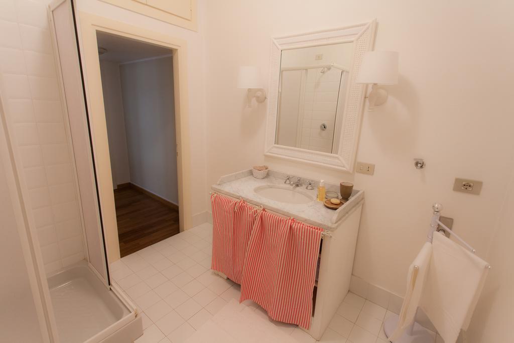 Apartments Sforza Milano Rum bild